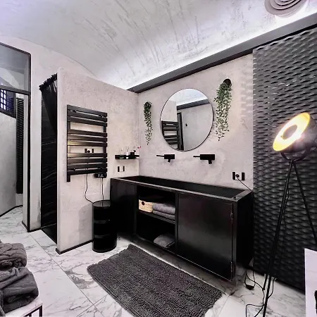 Romantic Wellness Colosseo 公寓