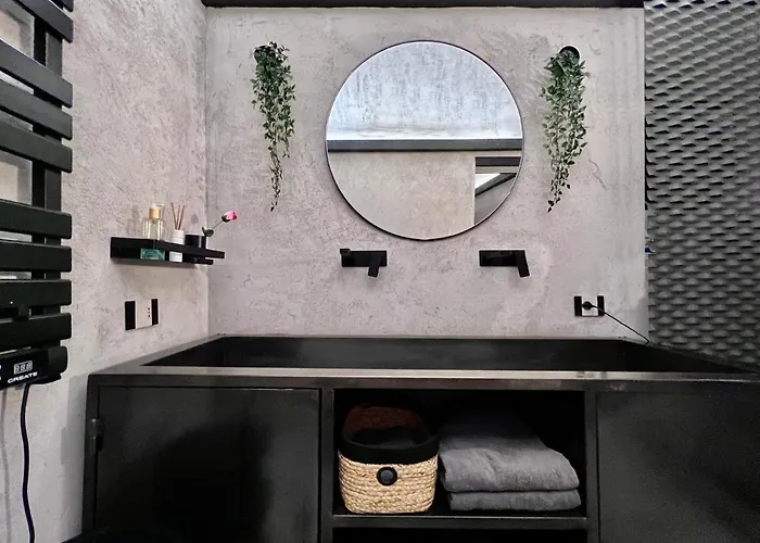 Апартаменты Romantic Wellness Colosseo Рим